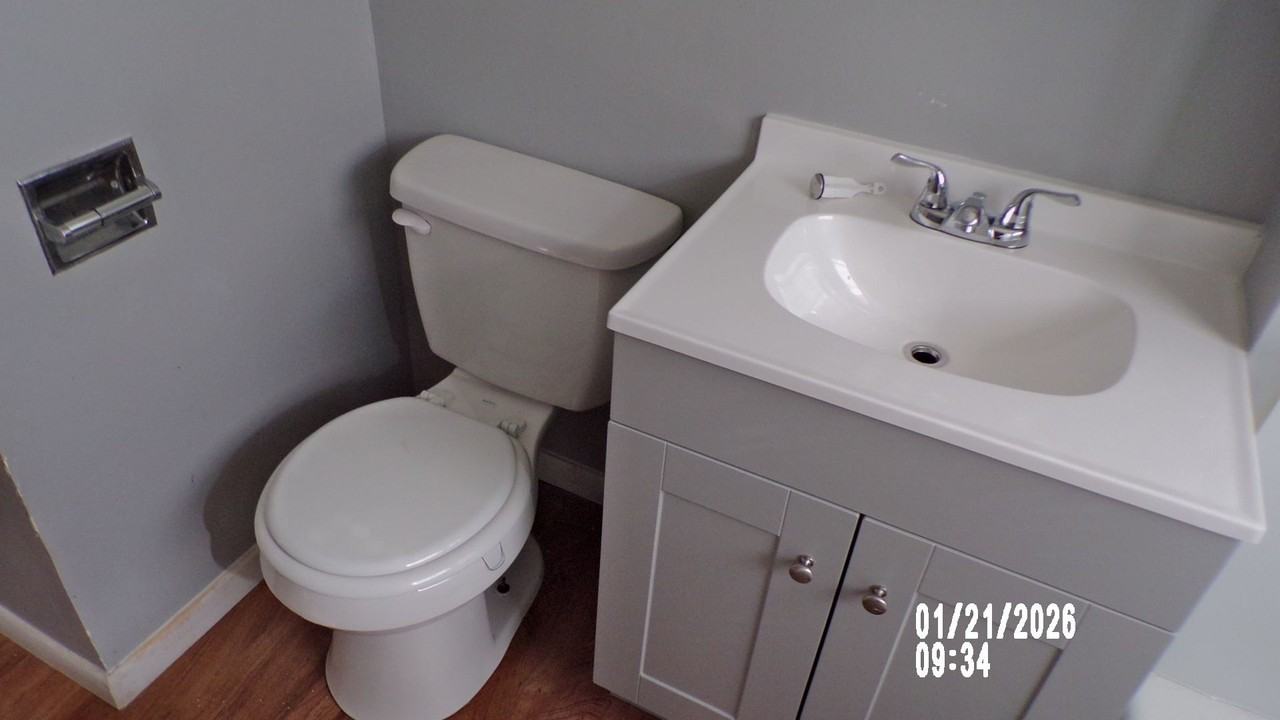 4921 Nw Lindy Ave - Photo 7 of 13