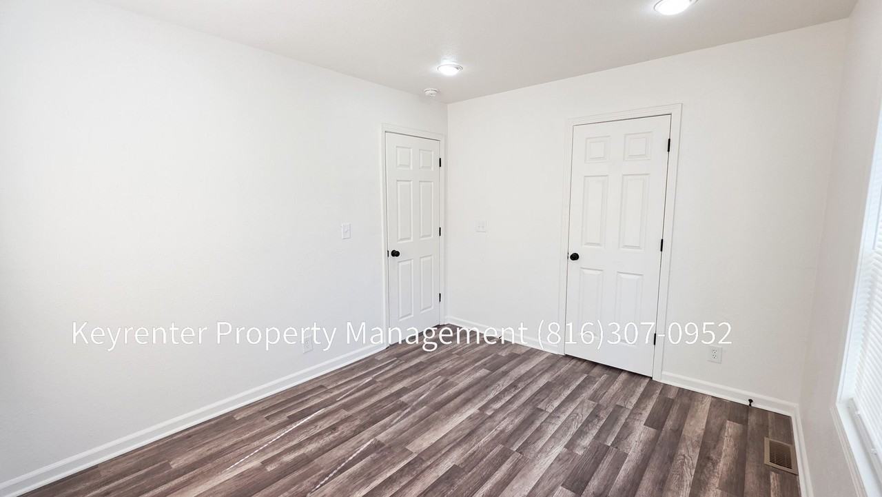7013 Bellefontaine Ave - Photo 7 of 26