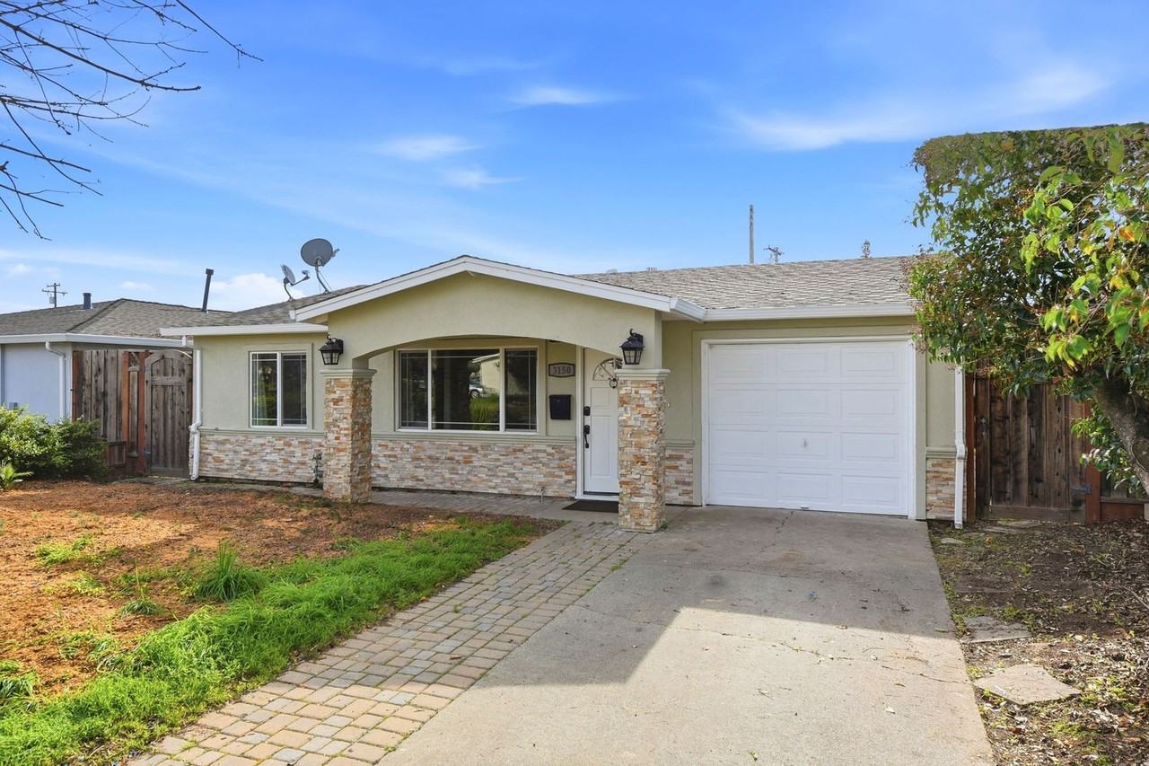 3150 Rama Dr - Photo 4 of 42