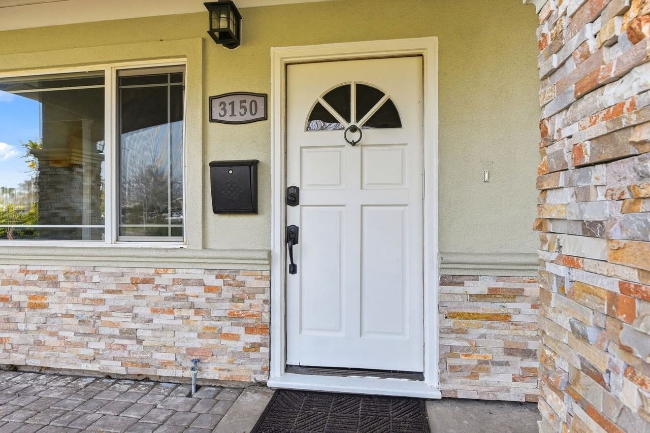 3150 Rama Dr - Photo 6 of 42