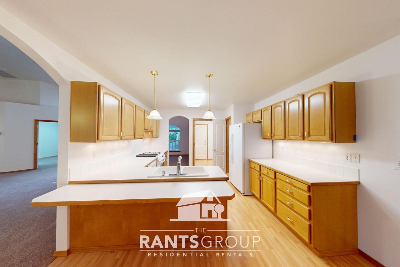 6026 Cooper Point Rd Nw - Photo 2 of 47