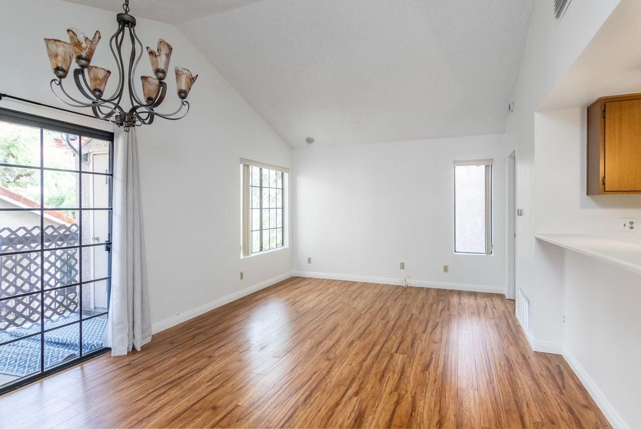 2392 Archwood Ln #8 - Photo 6 of 16