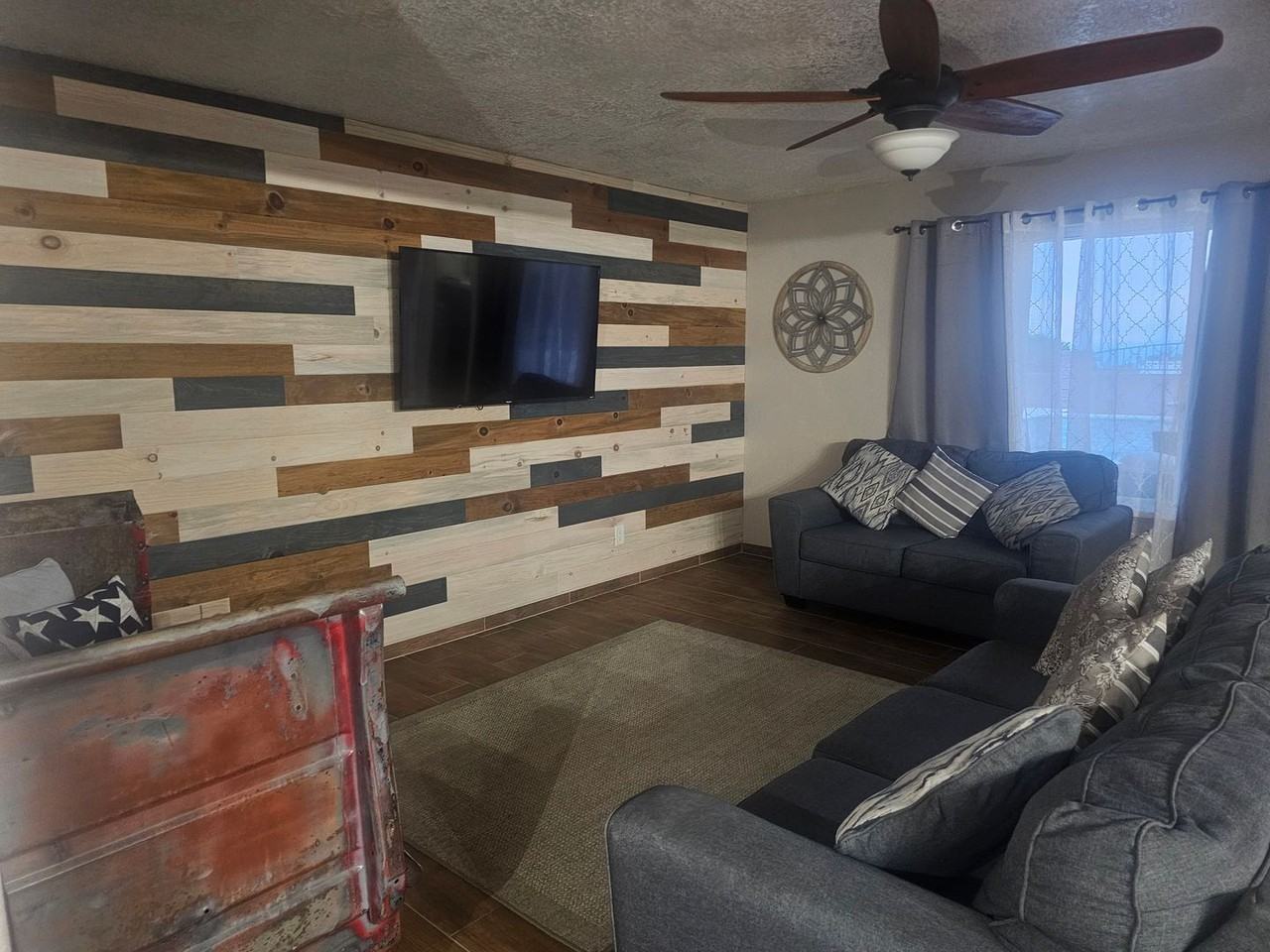 4039 Northstar Dr - Photo 4 of 20