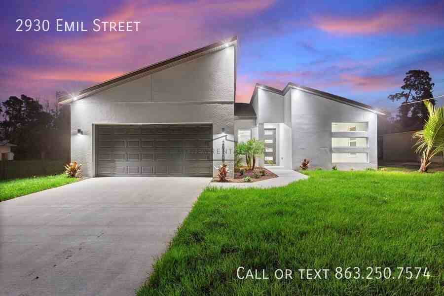 2930 Emil St - Photo 3 of 35