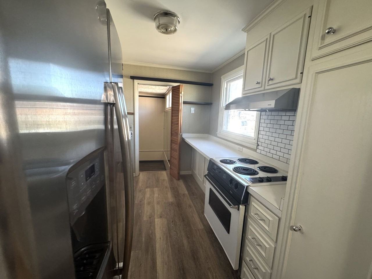 6313 Henry Ford Dr - Photo 3 of 14