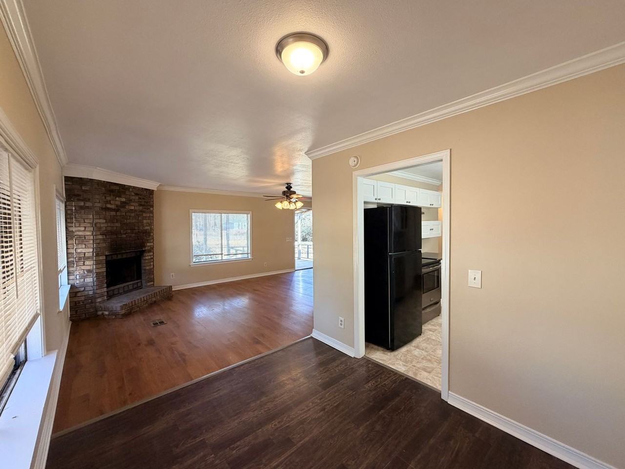 10490 Colworth Pl - Photo 5 of 23