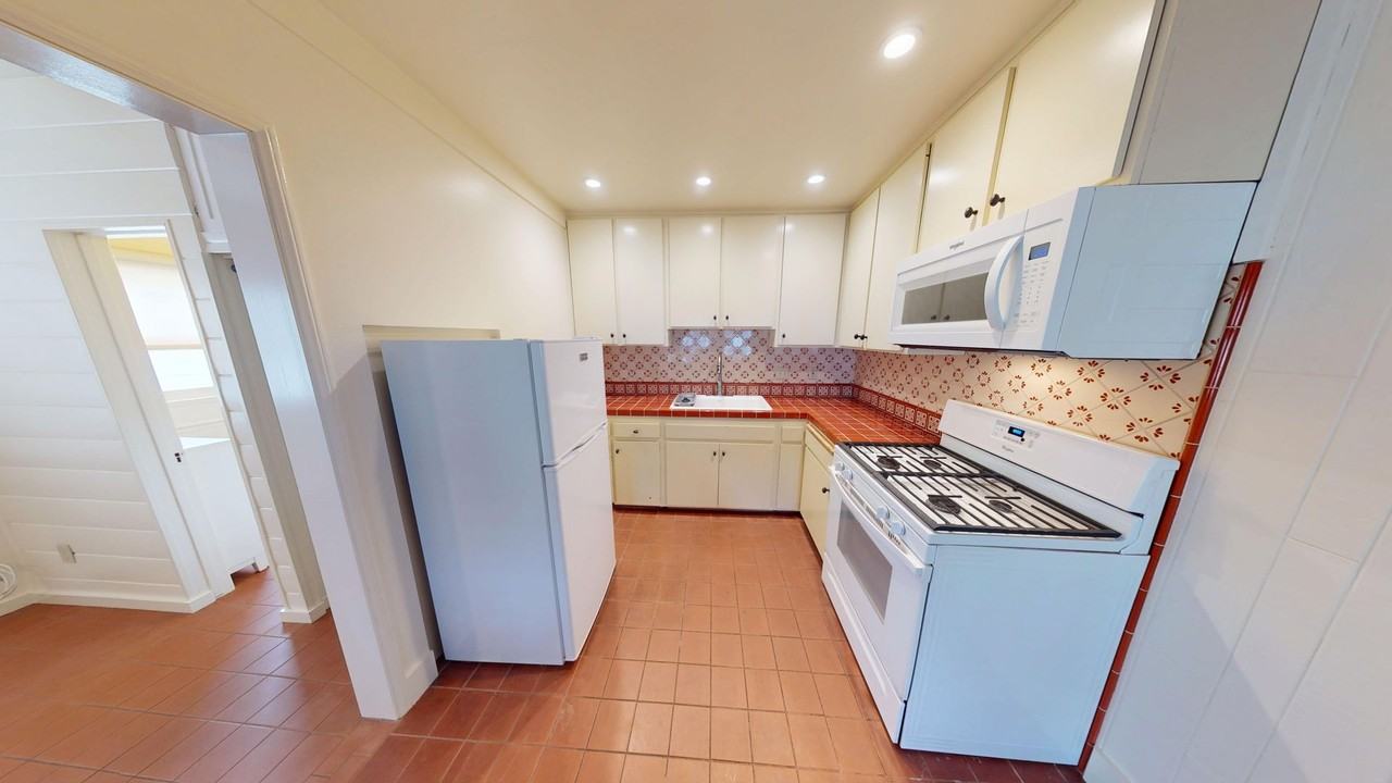 San Luis Rey Ave - Photo 5 of 13