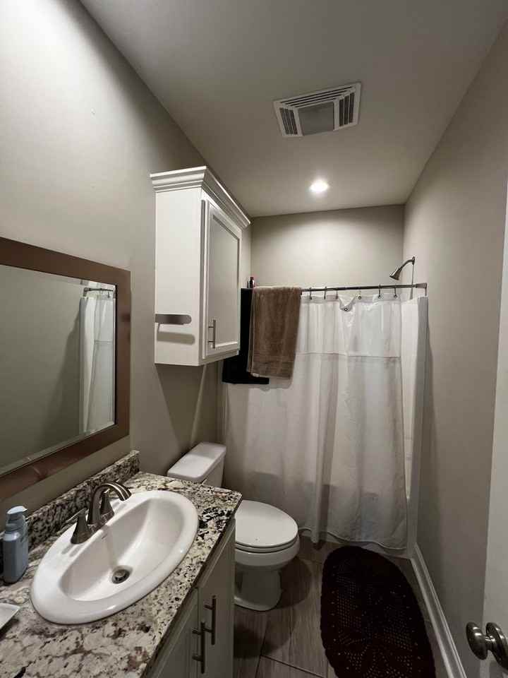 304 Adry Ln - Photo 4 of 9