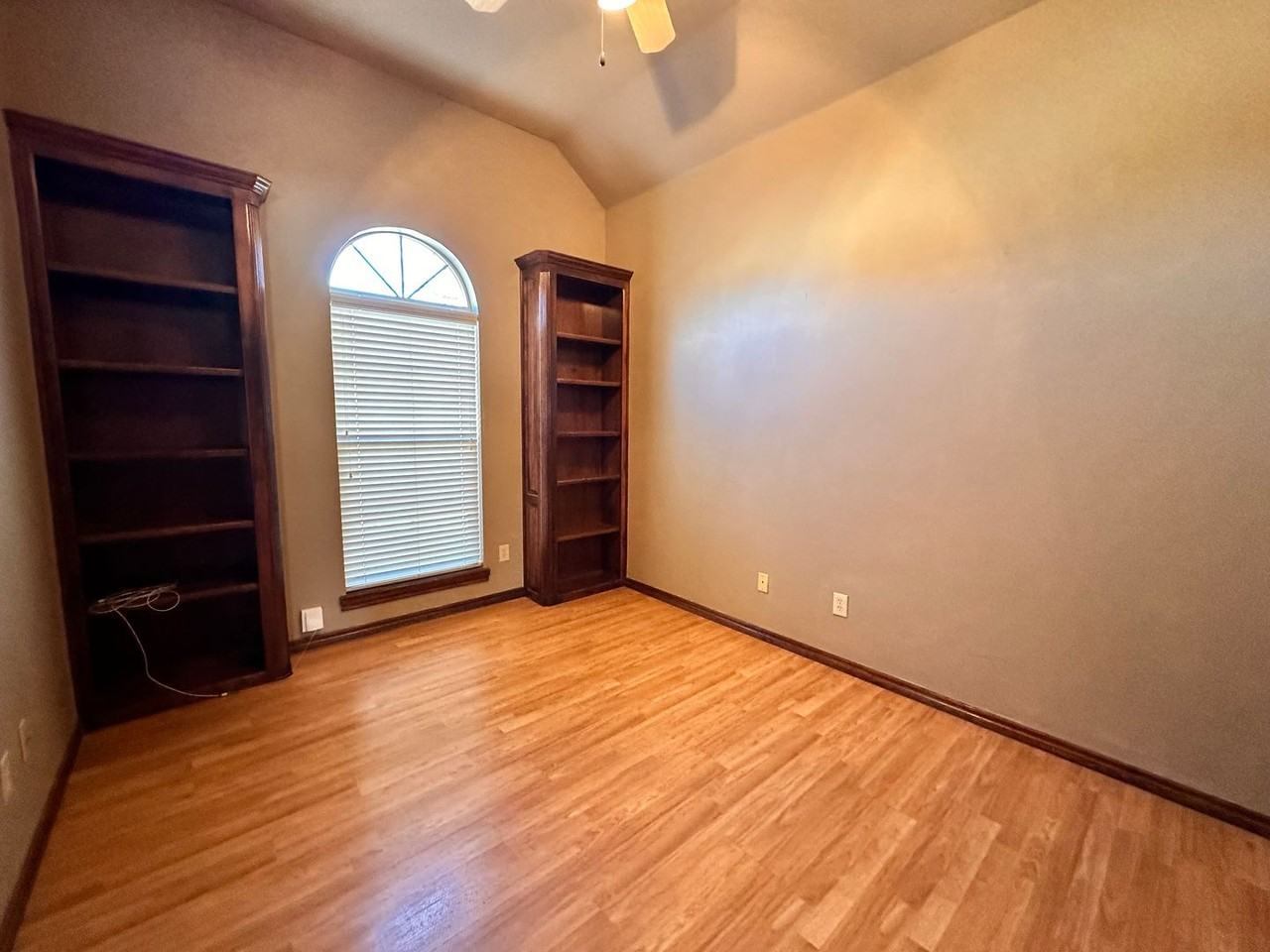 13204 Sw 2nd Ter - Photo 7 of 45