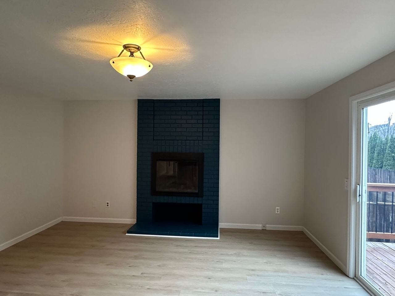 7134 Sw 182nd Ave - Photo 6 of 40