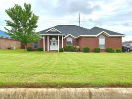 featured image of 211 Trent Rd