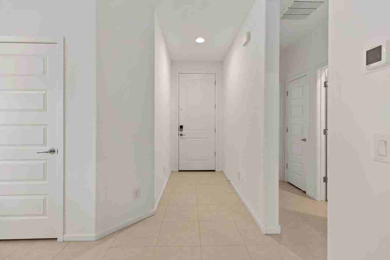 3065 E Riding Boot Way - Photo 5 of 29