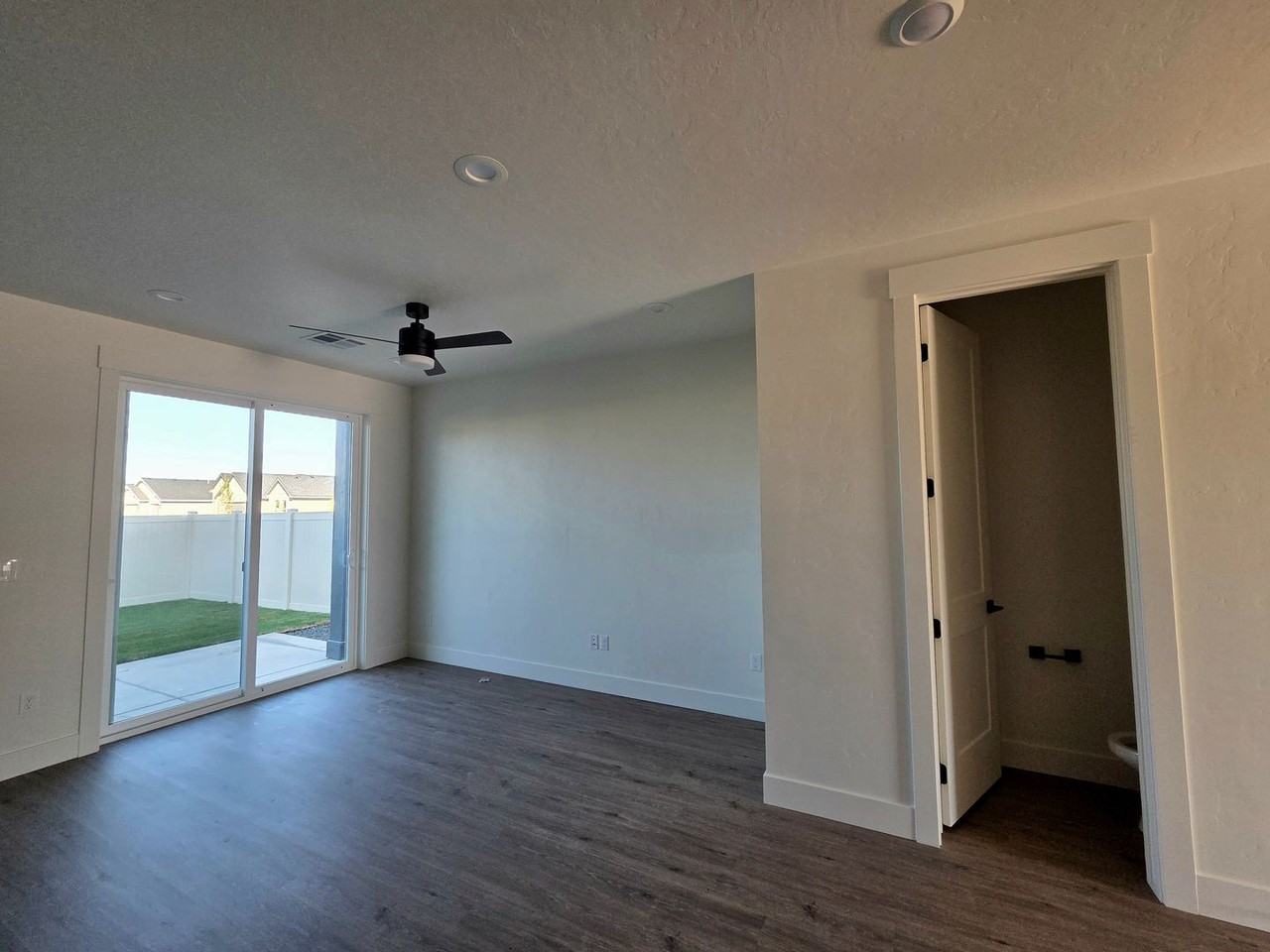 4607 Highgarden Way - Photo 3 of 14