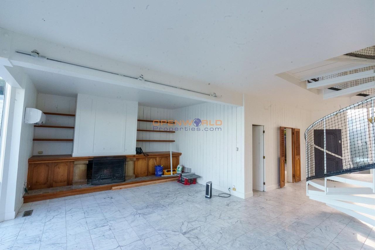 107 Bridgeway - Photo 4 of 31