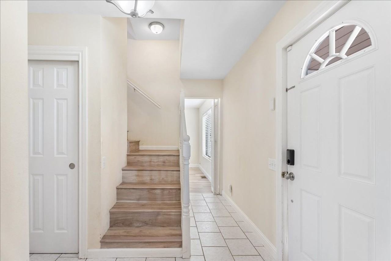 2717 Knollwood Dr - Photo 3 of 45