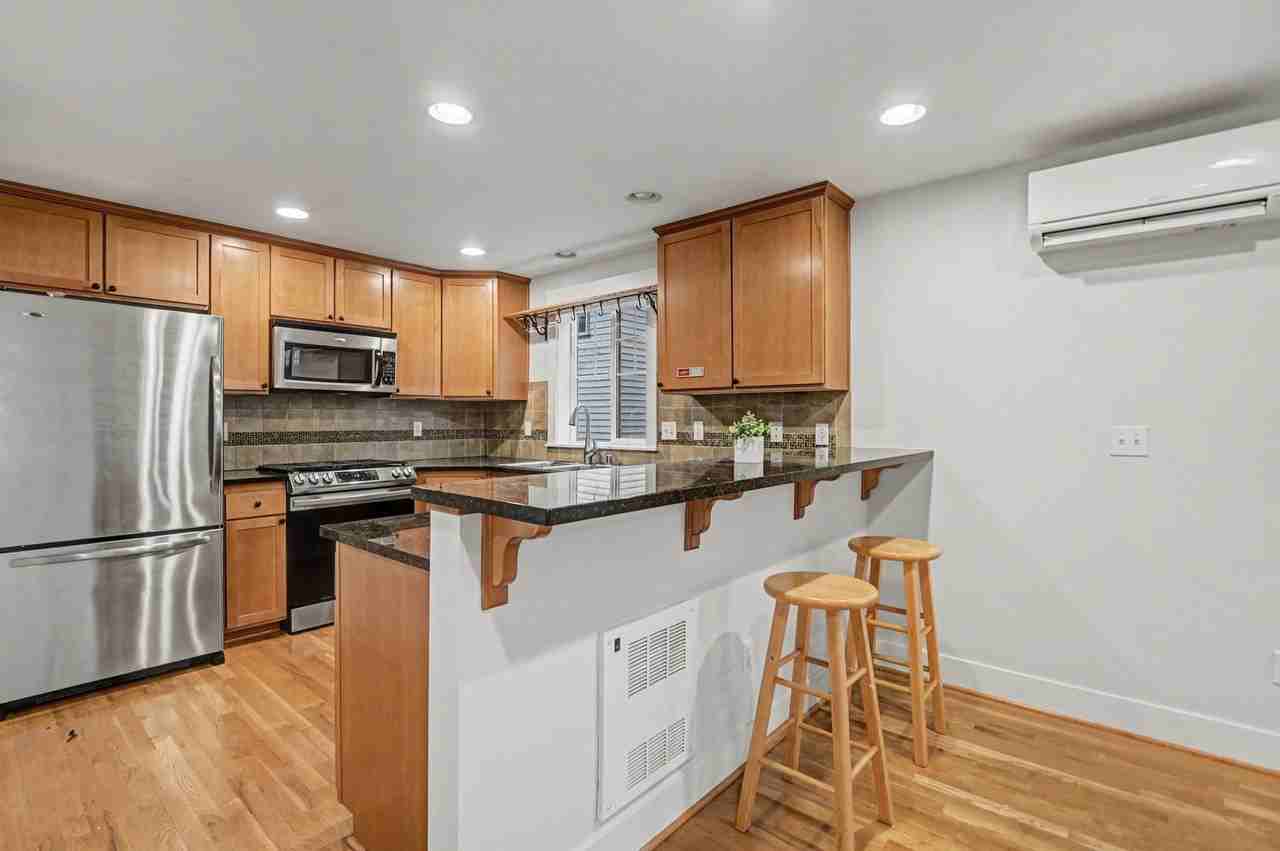 8403 8th Ave Nw - Photo 5 of 16