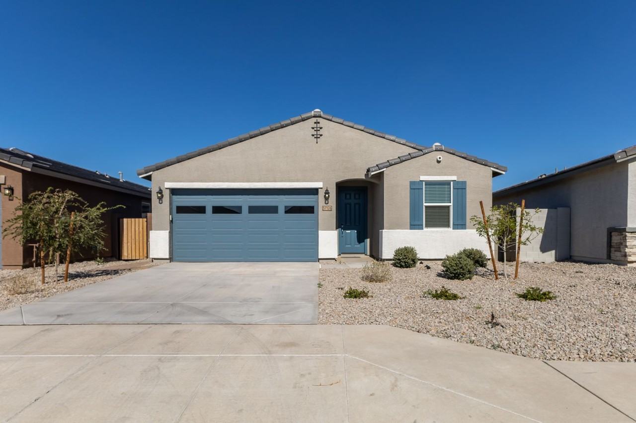 37126 W Prado St - Photo 3 of 36