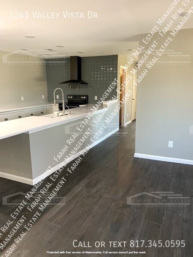 1241 Valley Vista Dr - Photo 6 of 27