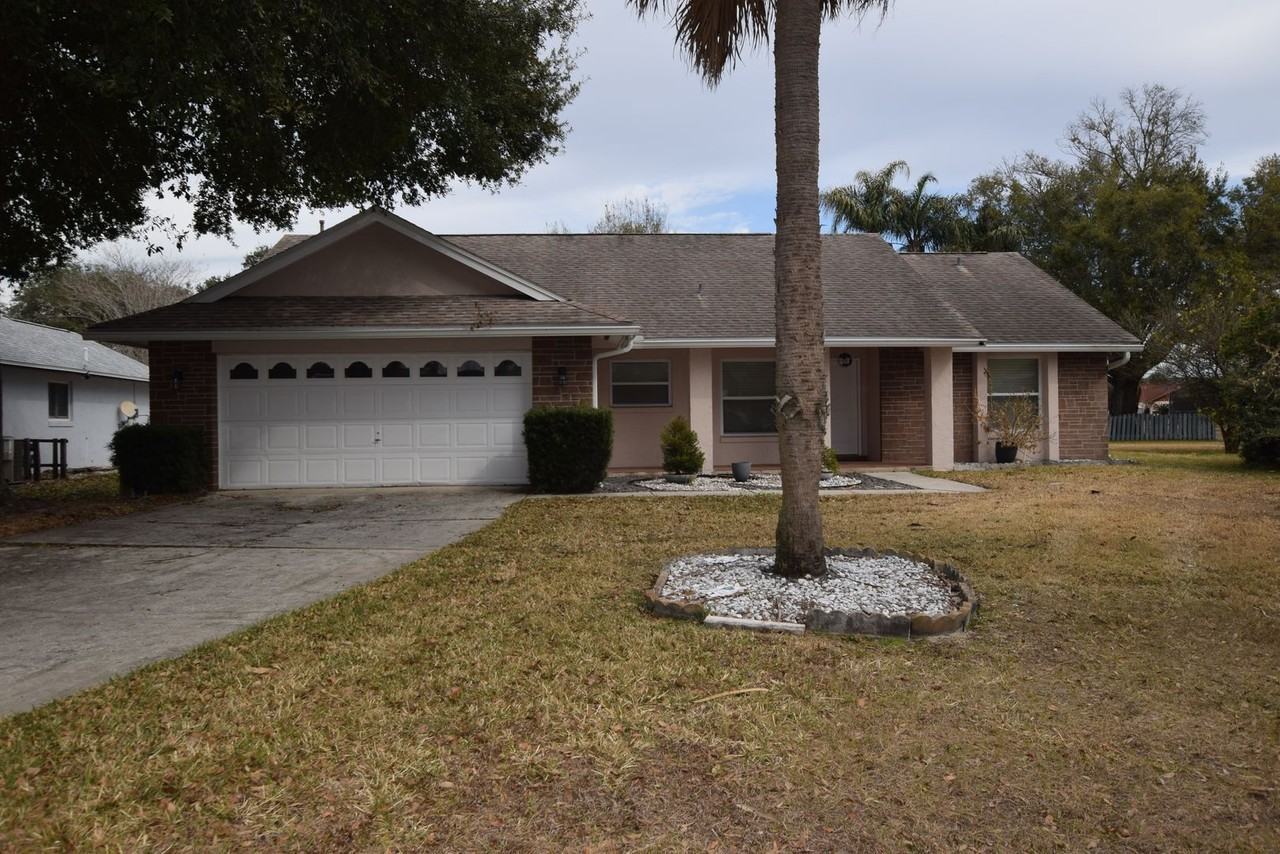 1025 Lester Ridge Ct - Photo 4 of 31