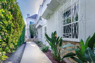 8566 W Olympic Blvd - Photo 1 of 1