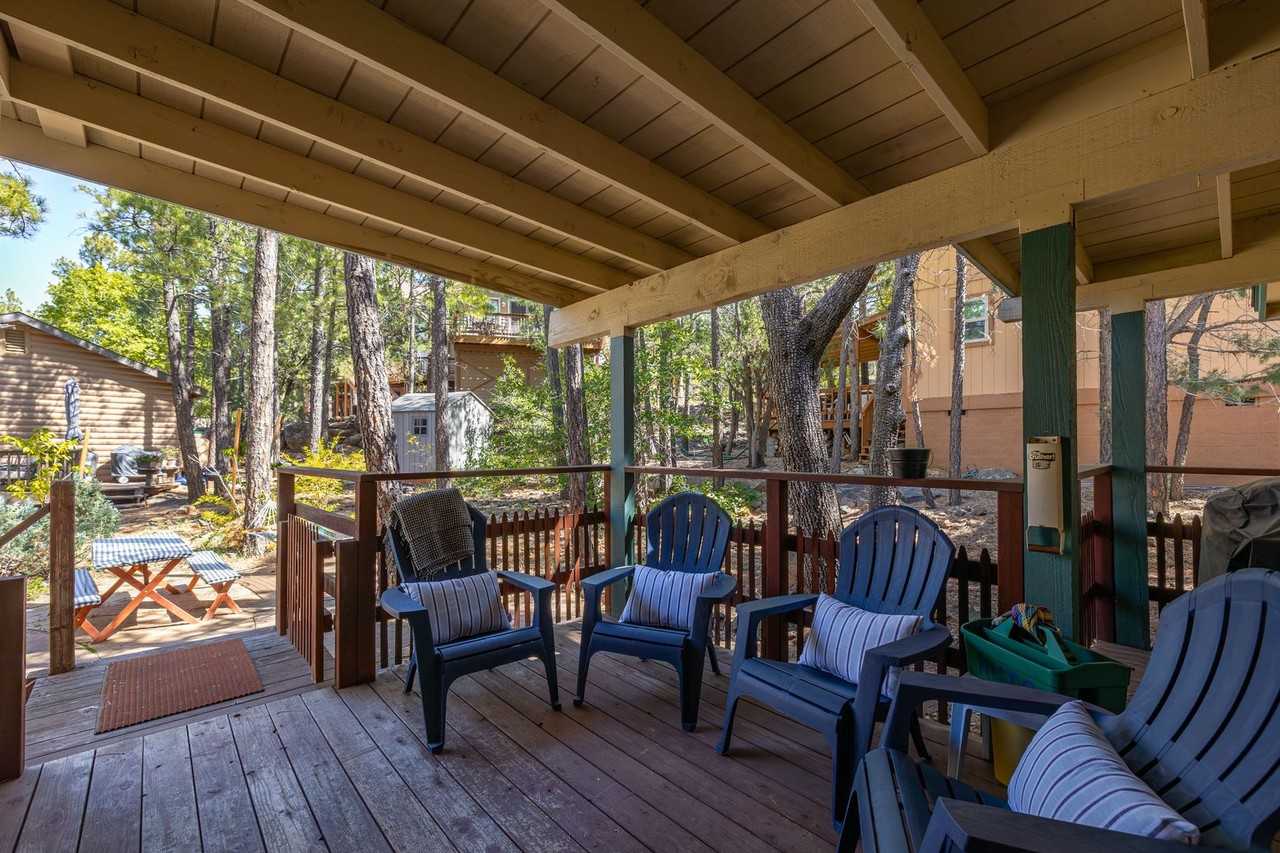 1420 E Jaguar Ln - Photo 6 of 27