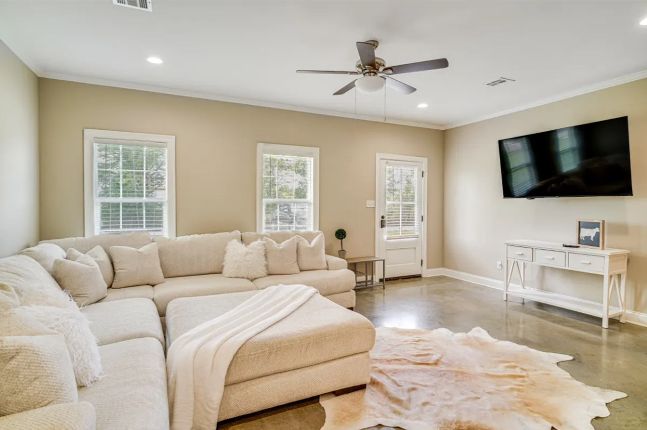 128 Madison Rd - Photo 2 of 13