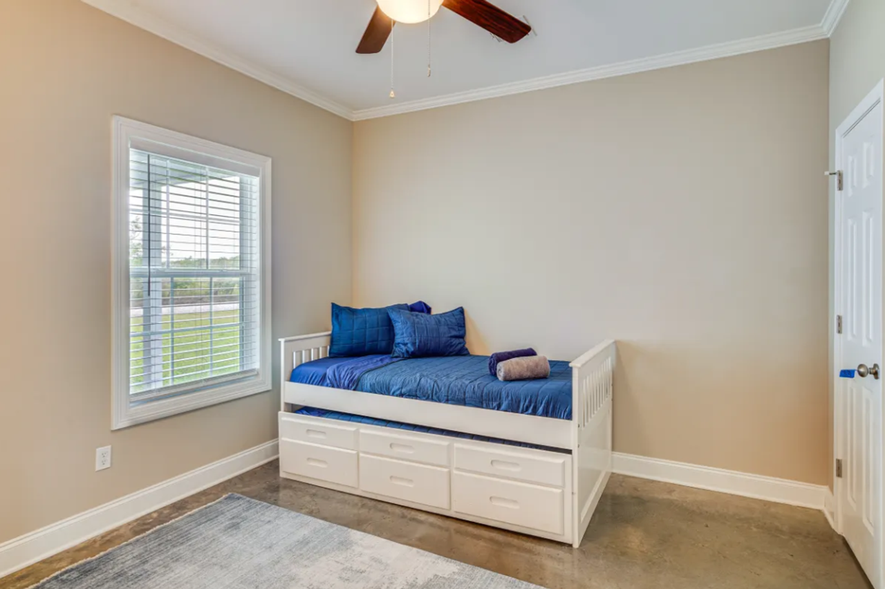 128 Madison Rd - Photo 6 of 13