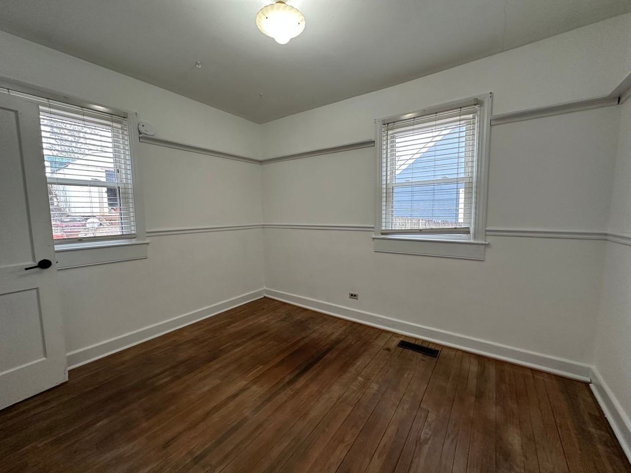 1321 Willow Dr - Photo 6 of 12