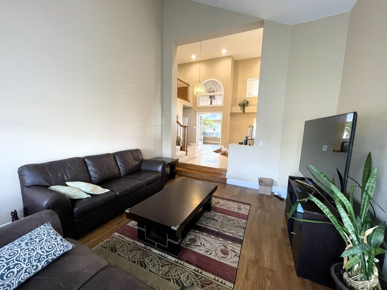 36346 Tunbridge Dr - Photo 4 of 22