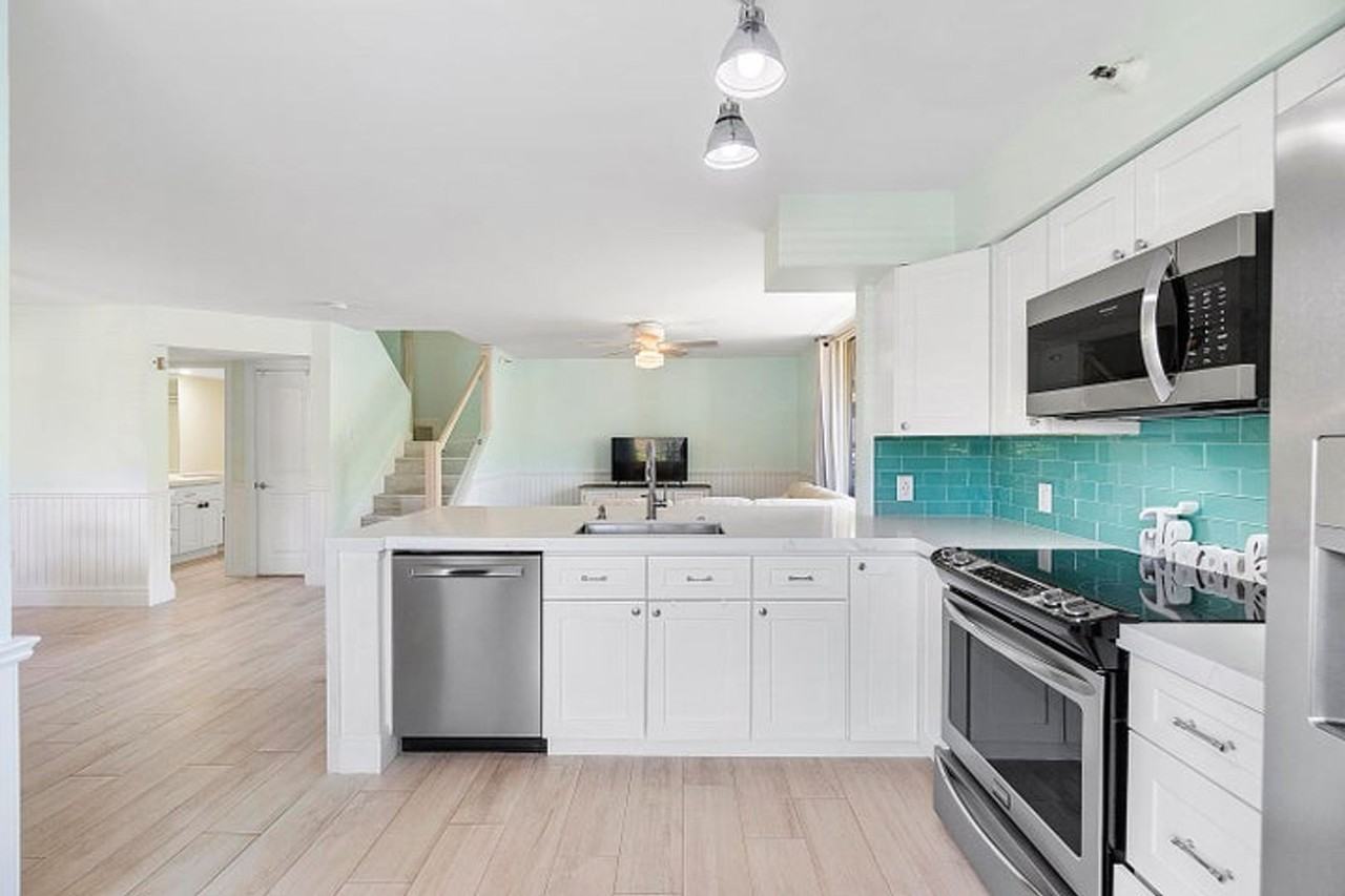 123 Yacht Club Way - Photo 3 of 16