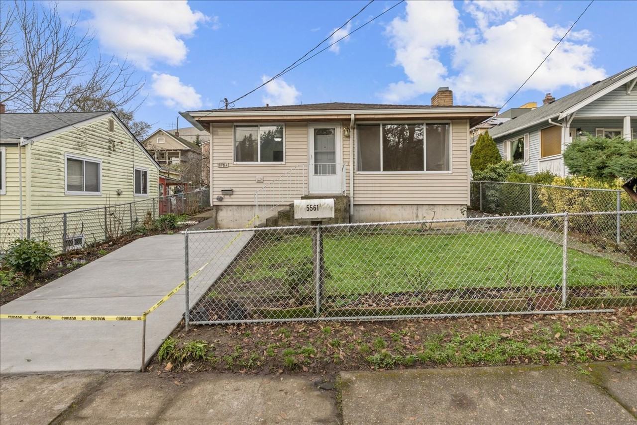 5561 16th Ave S - Photo 2 of 21