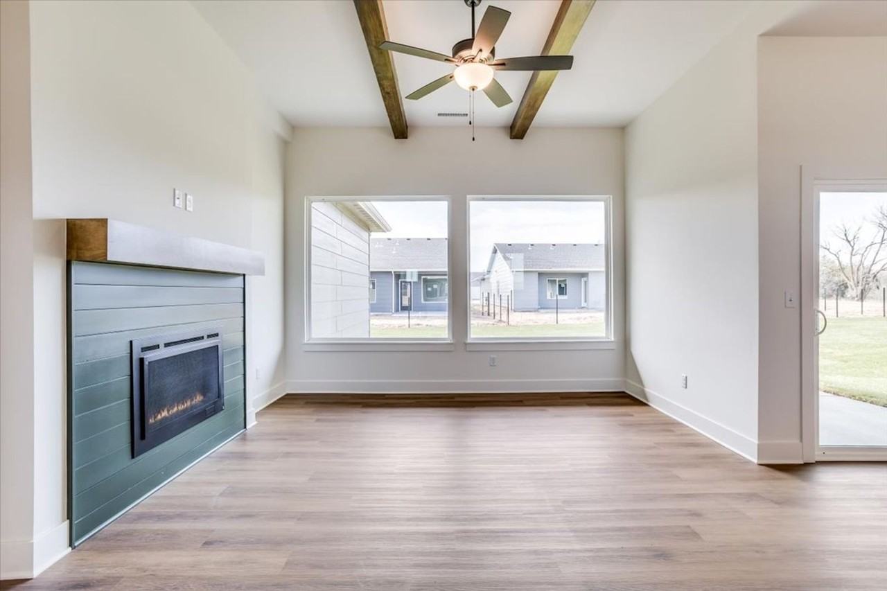 5479 N Briskbay Ct - Photo 7 of 31