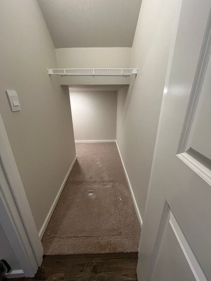 2839 U St - Photo 5 of 31