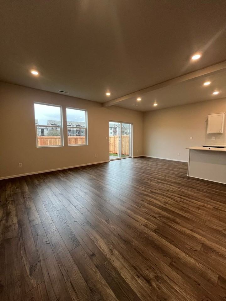 2839 U St - Photo 7 of 31