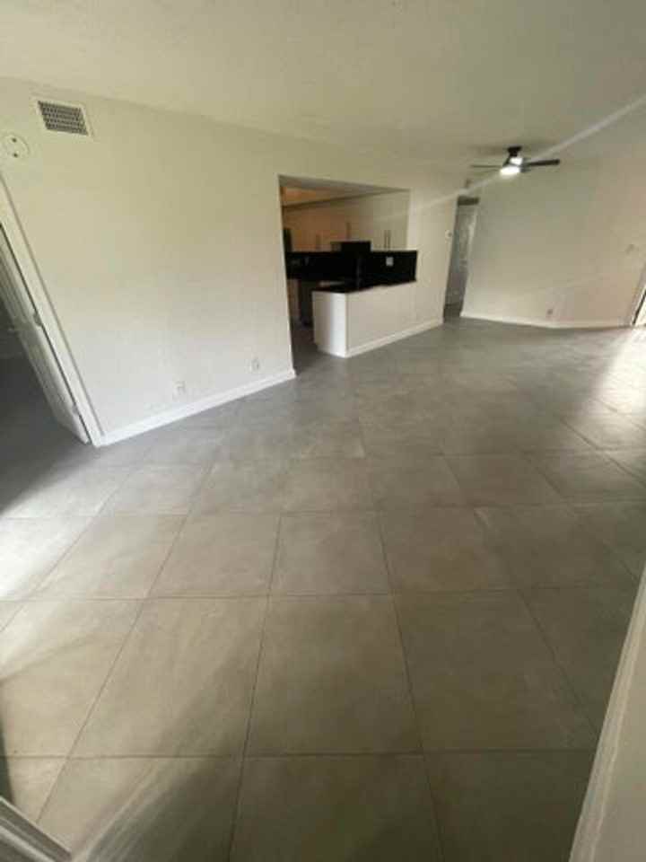 3355 Jaywood Ter Apt J113 - Photo 7 of 19