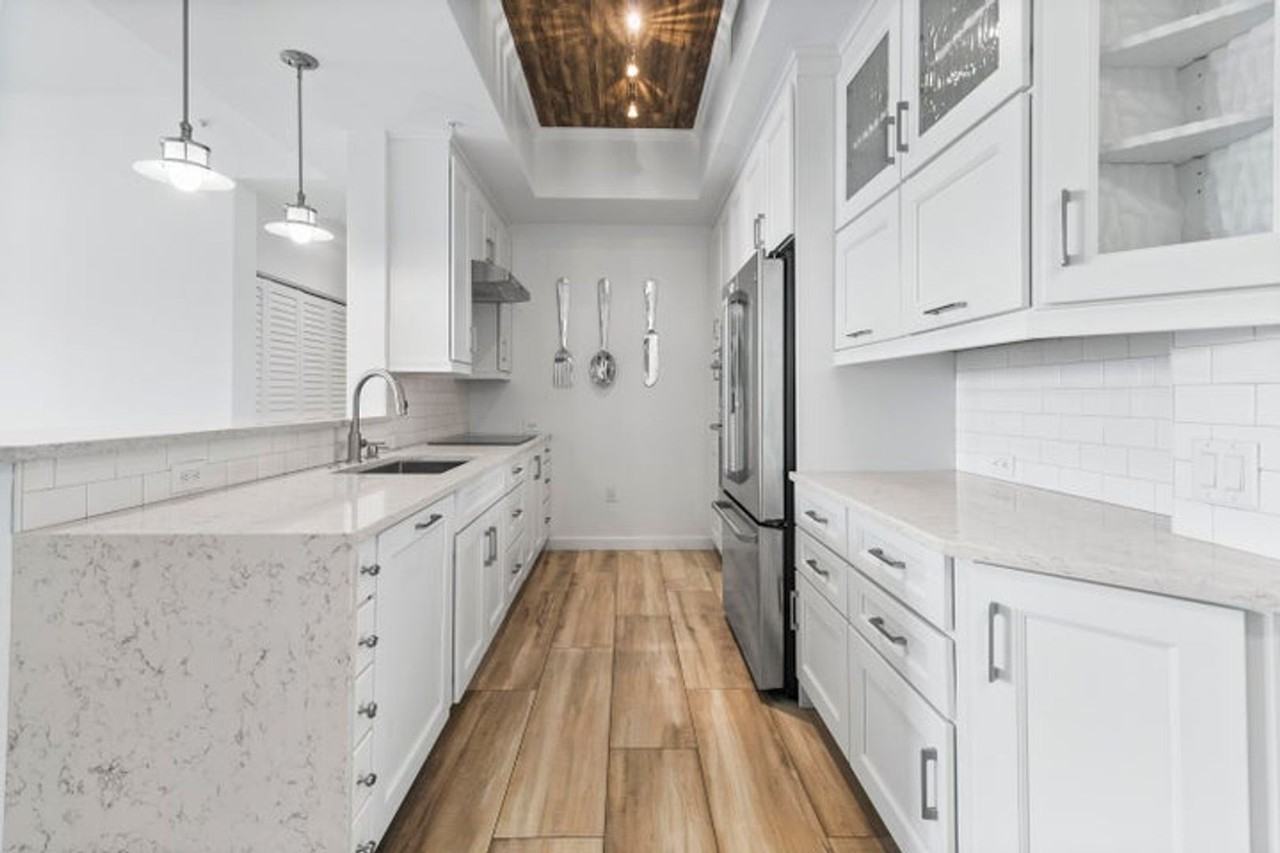 410 Evernia St - Photo 2 of 22