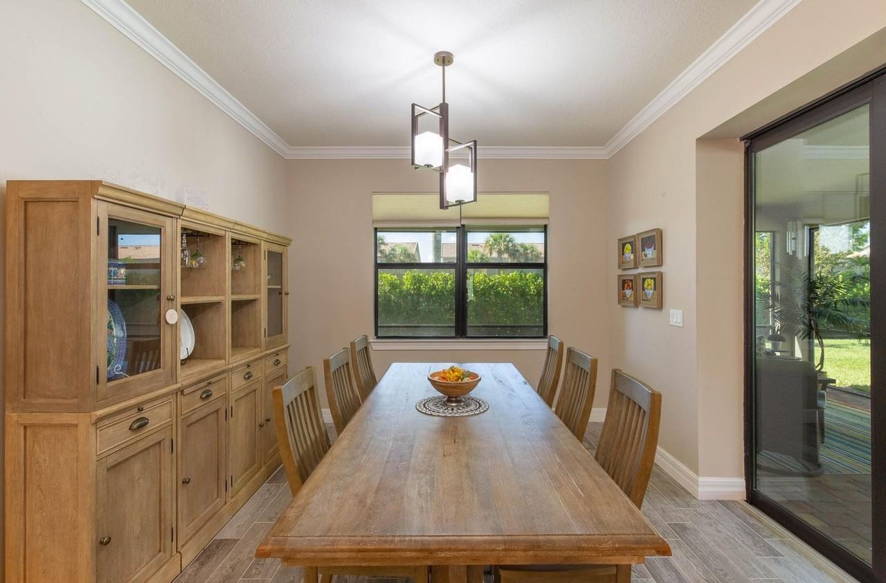 8161 Hanoverian Dr - Photo 4 of 18