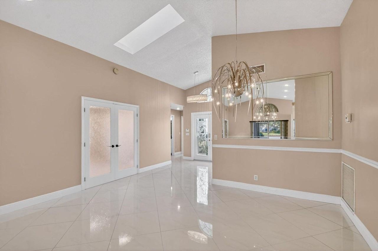 7891 Sailing Shores Ter - Photo 6 of 22