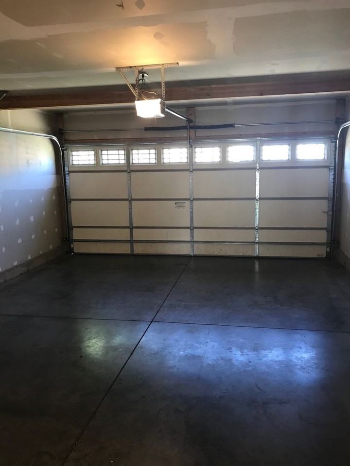1018 N River Rock Dr - Photo 3 of 15