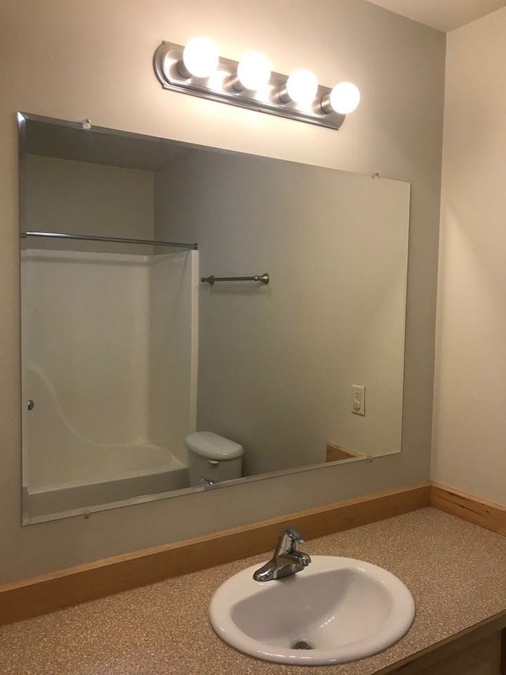 1018 N River Rock Dr - Photo 2 of 15