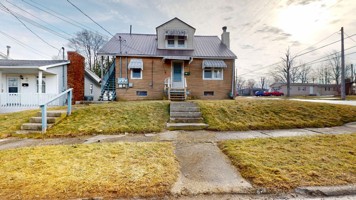 featured image of 87 Mack Ave
