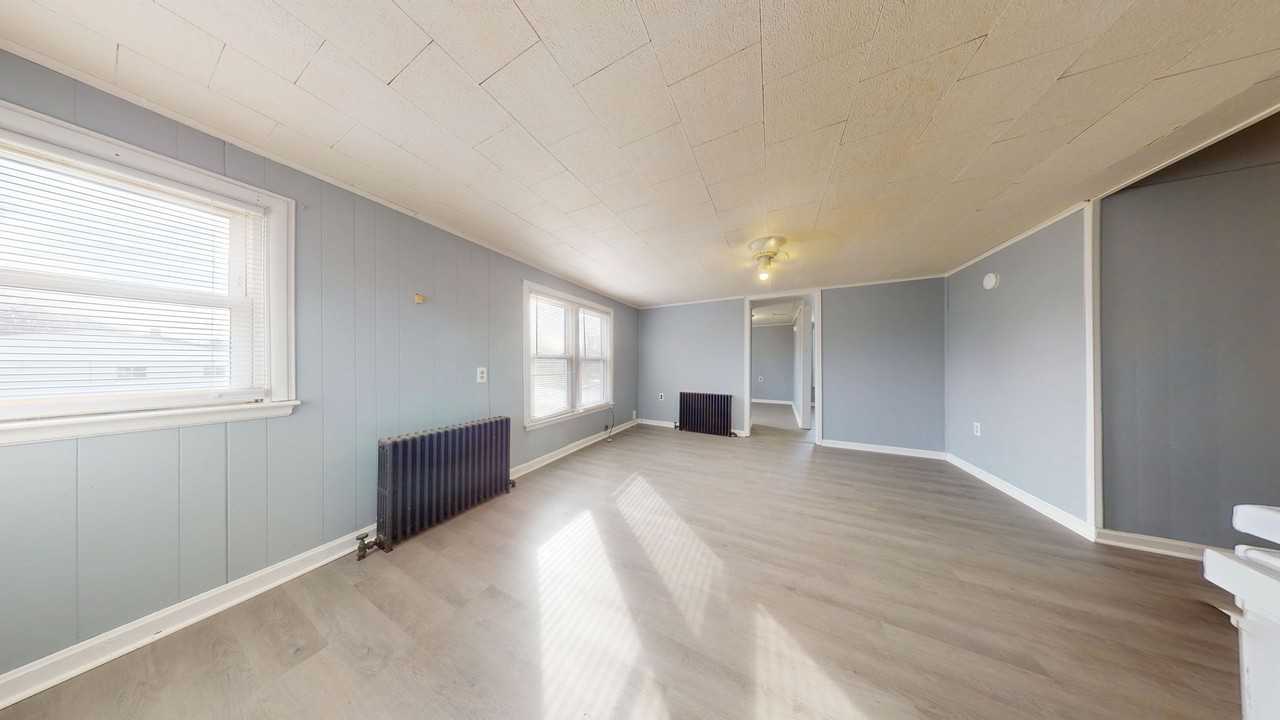 87 Mack Ave - Photo 5 of 10