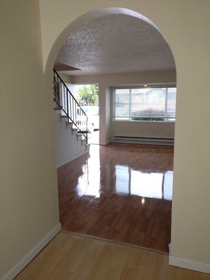 TAC-3402 - Photo 2 of 13