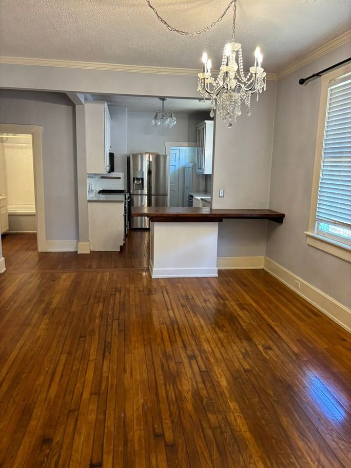 1901 Hill St - Photo 6 of 20