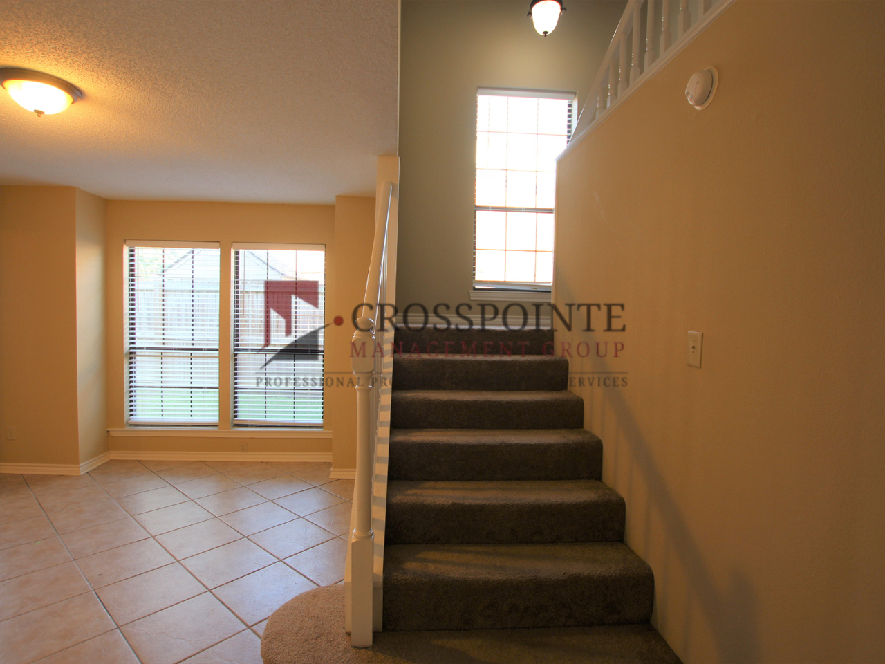5875 Creekside Cir - Photo 6 of 33