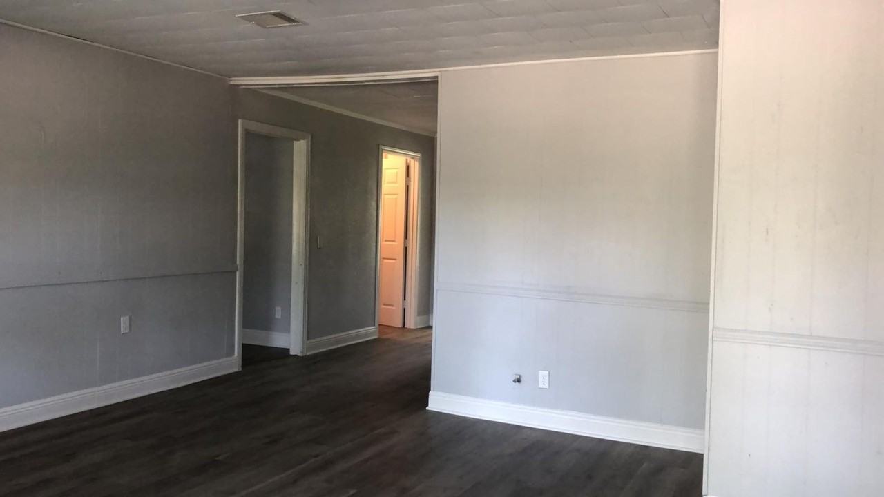 116 N Avenue D - Photo 7 of 18