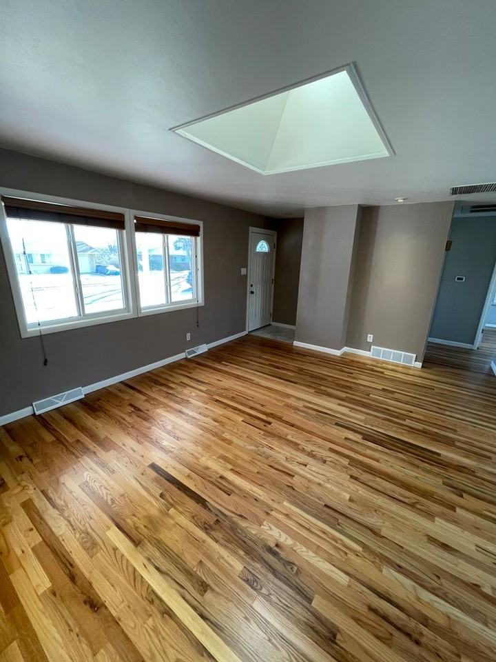 945 W 97th Ave - Photo 4 of 24