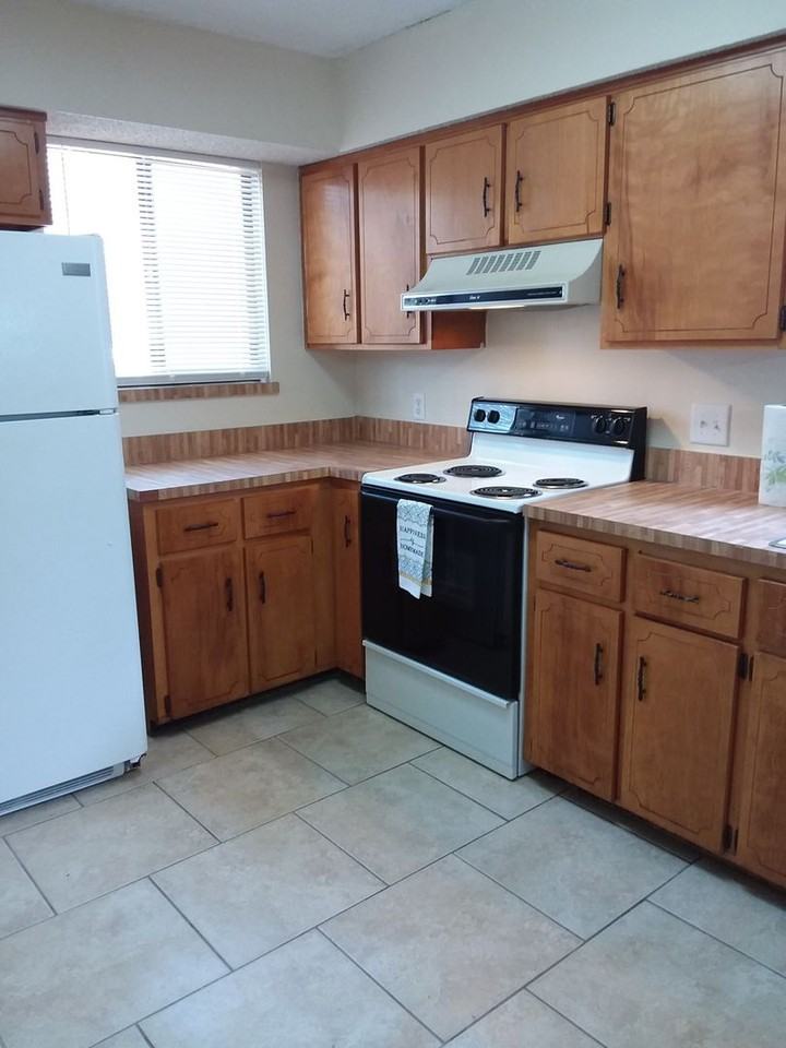 4316 Windergate Dr - Photo 4 of 24