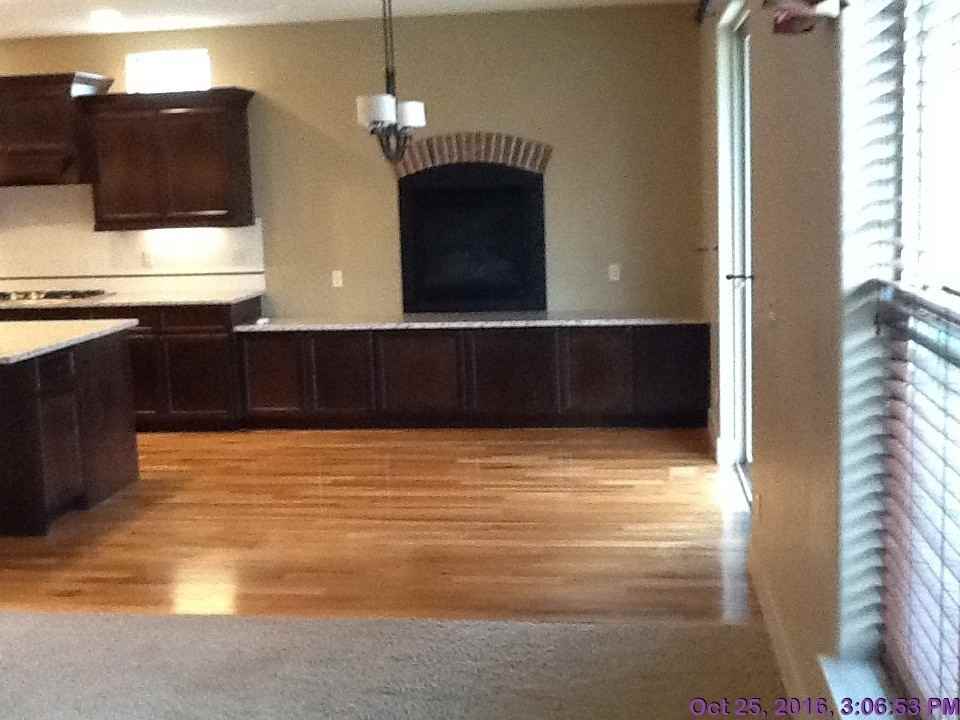 1504 E Tuttle Ct - Photo 7 of 37