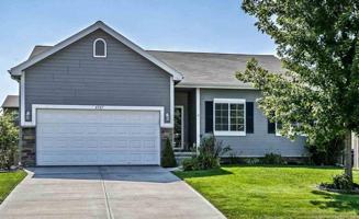 featured image of 4507 Clearwater Dr